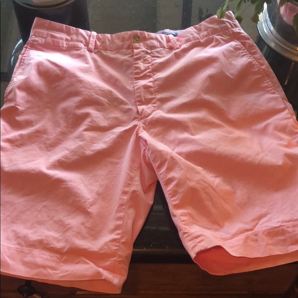 Bobby Jones pink cargo shorts